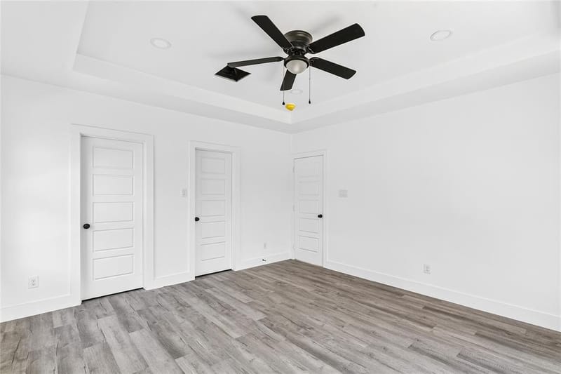 9704 Valley Mills Lane, Dallas TX 75227 - Photo 23