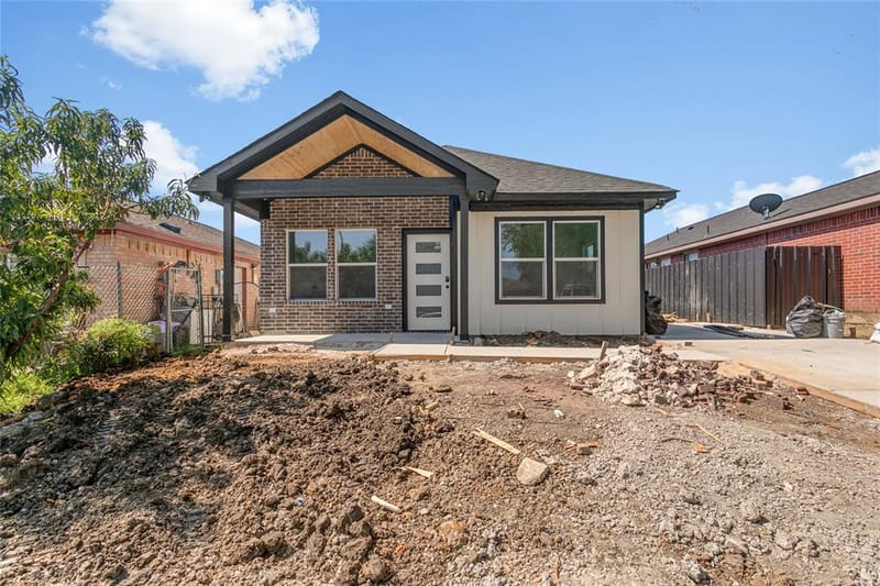 9704 Valley Mills Lane, Dallas TX 75227 - Photo 30