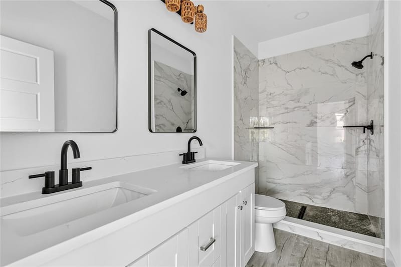 9704 Valley Mills Lane, Dallas TX 75227 - Photo 19