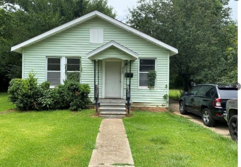 313 Joannes Street, Bossier City LA 71111
