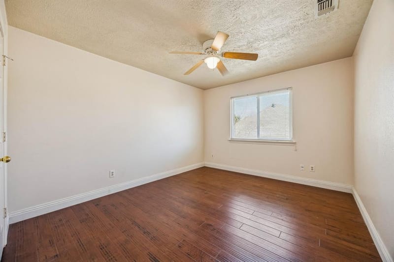 2215 CIMARRON Road, McKinney TX 75072 - Photo 14