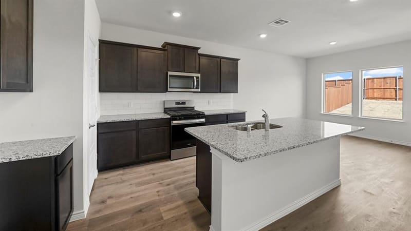 2033 Hearn Drive, Royse City TX 75189 - Photo 5