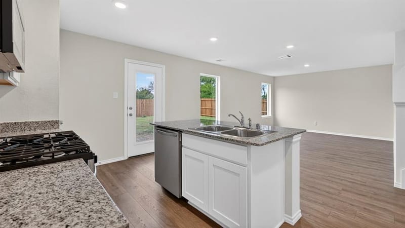 3518 Spring Time Street, Talty TX 75126 - Photo 2