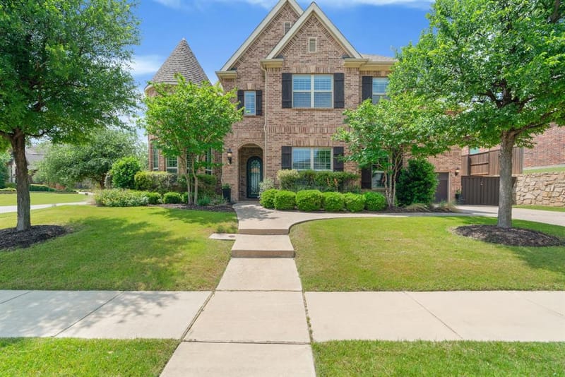 6701 Canyon Oak Court, Flower Mound TX 76226 - Photo 3