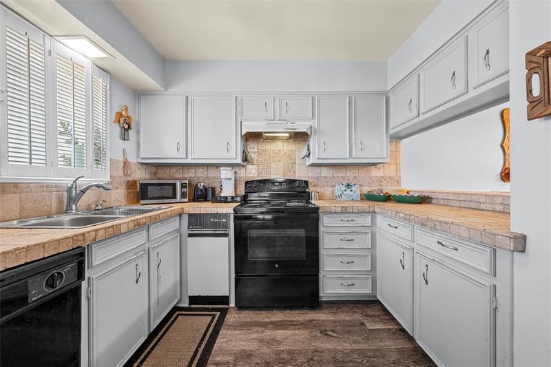 2905 Lake Shore Drive # 204, Waco TX 76708 - Photo 11