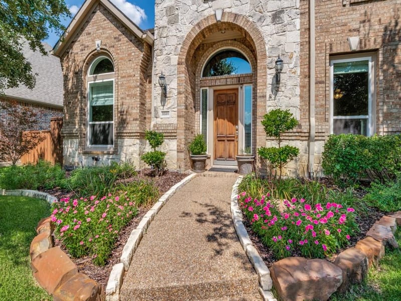 8520 Shady Shore Drive, Frisco TX 75036 - Photo 2