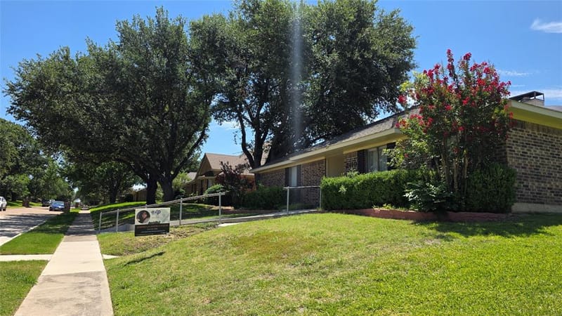 2110 Teton, Carrollton TX 75006 - Photo 7