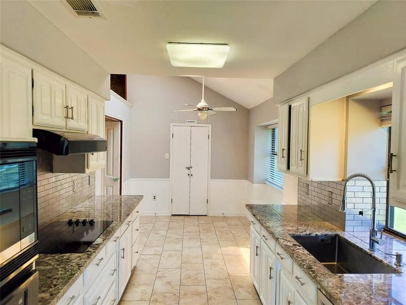 2110 Teton, Carrollton TX 75006 - Photo 3
