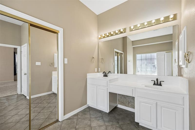 4315 Palmer Drive, Mansfield TX 76063 - Photo 17