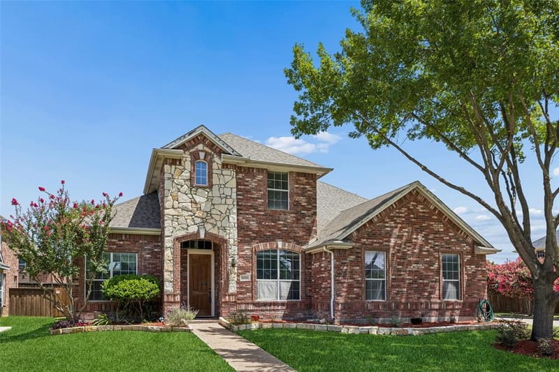 4315 Palmer Drive, Mansfield TX 76063 - Photo 3