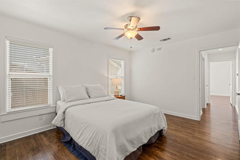2725 Wayside Avenue, Fort Worth TX 76110 - Photo 16