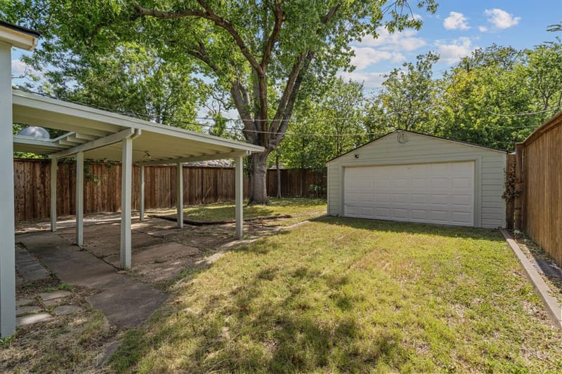 2725 Wayside Avenue, Fort Worth TX 76110 - Photo 24