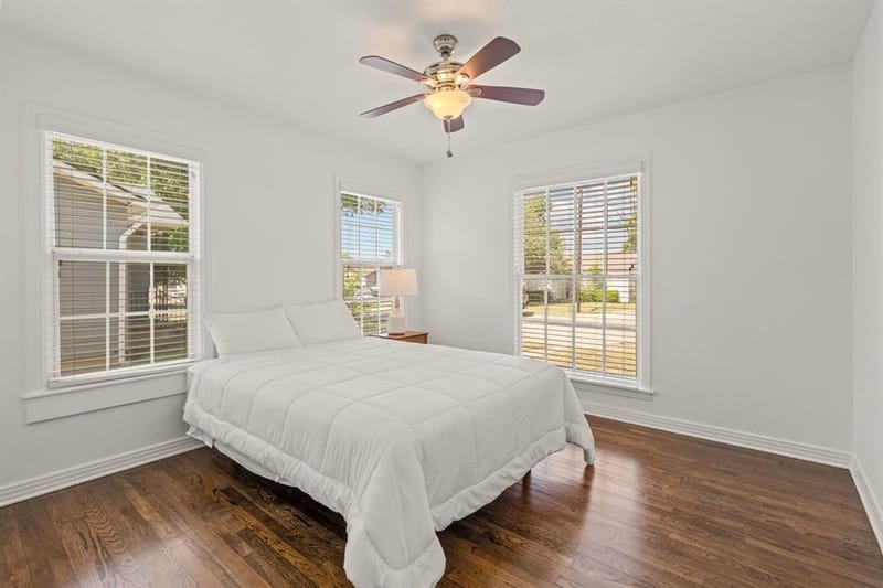 2725 Wayside Avenue, Fort Worth TX 76110 - Photo 19