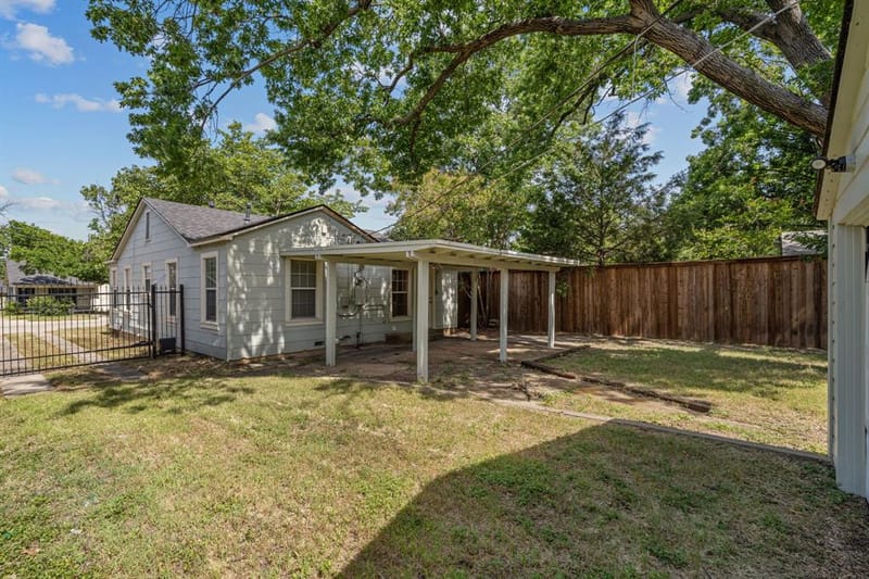 2725 Wayside Avenue, Fort Worth TX 76110 - Photo 25