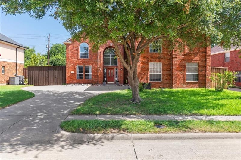 1013 Larkspur Drive, Allen TX 75002 - Photo 3
