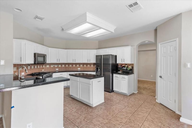1013 Larkspur Drive, Allen TX 75002 - Photo 10
