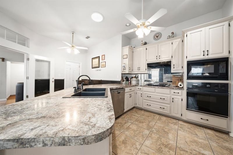 215 Sioux Drive, Waxahachie TX 75165 - Photo 5