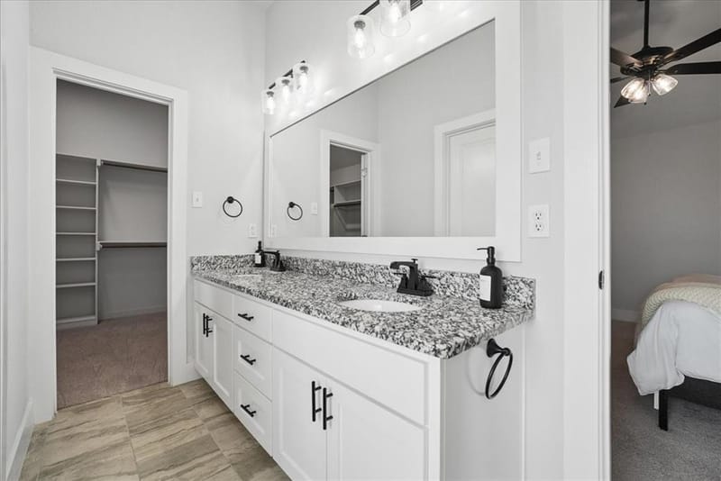 1005 Paradise Parkway, Poolville TX 76487 - Photo 21