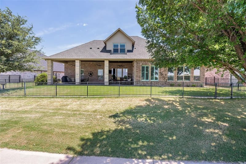 2021 Turnbury Court, Granbury TX 76048 - Photo 37