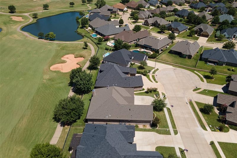 2021 Turnbury Court, Granbury TX 76048 - Photo 40