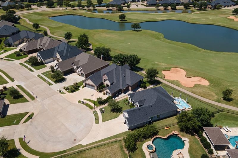 2021 Turnbury Court, Granbury TX 76048 - Photo 39