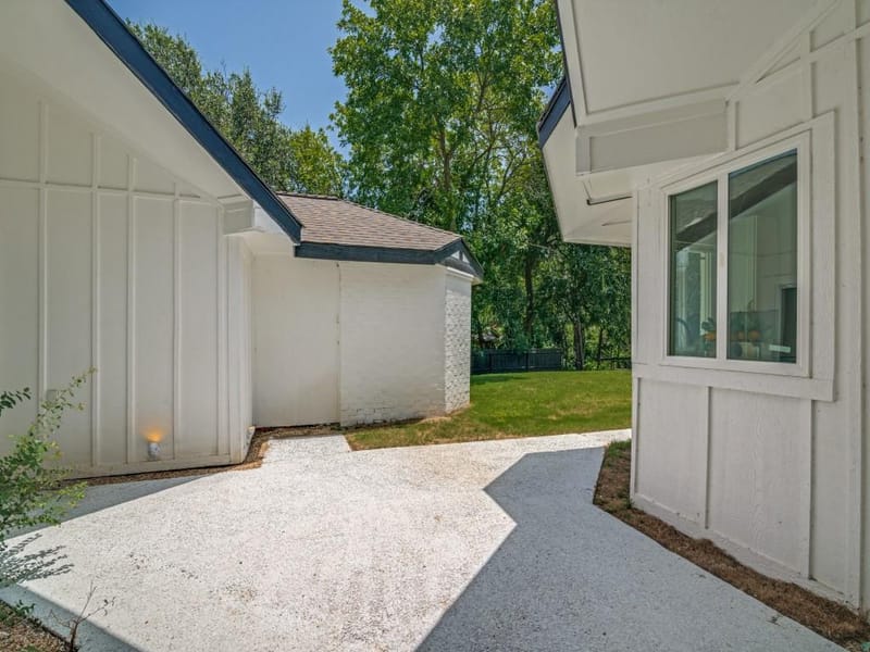 1202 Quail Hollow Drive, Garland TX 75043 - Photo 25