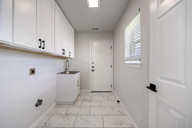 8857 Flint Falls Drive, Dallas TX 75243 - Photo 20