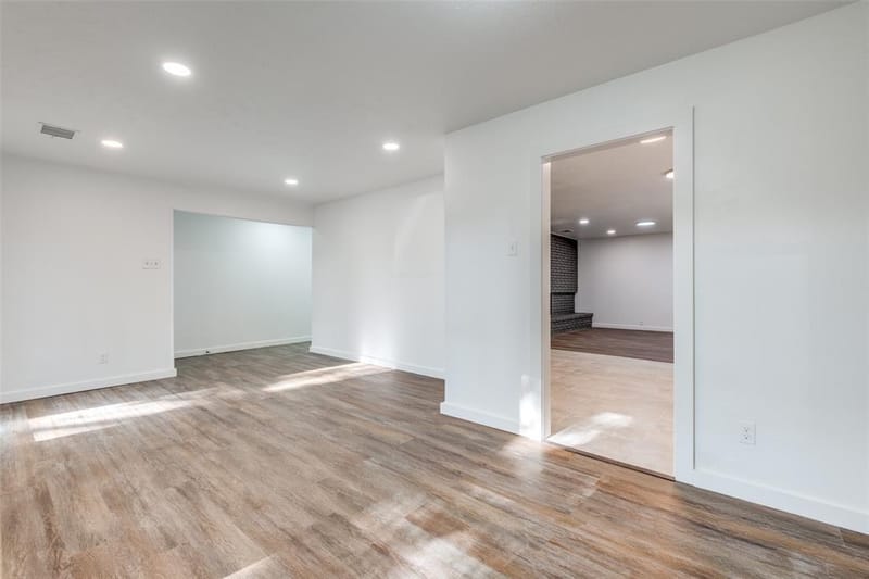 8507 Baumgarten Drive, Dallas TX 75228 - Photo 5