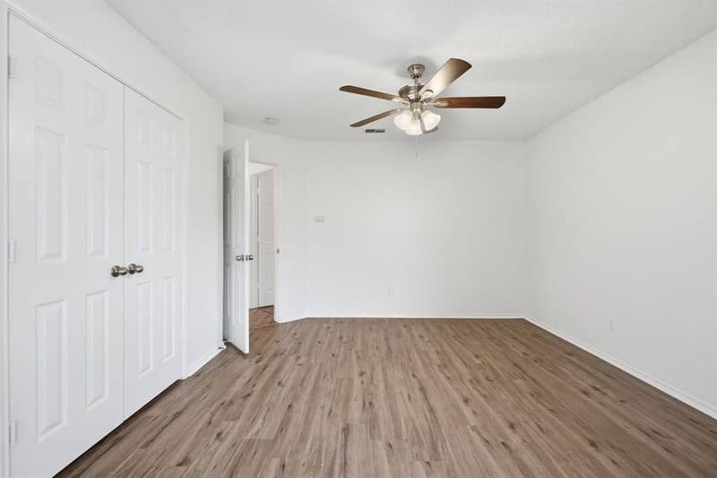 7840 Clover Leaf Drive, North Richland Hills TX 76182 - Photo 27
