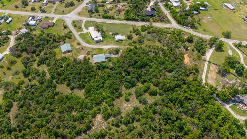 116 George Court, Springtown TX 76082 - Photo 3