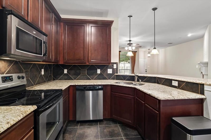 5566 Grosseto Drive, Frisco TX 75034 - Photo 13