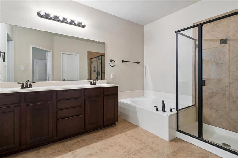 5566 Grosseto Drive, Frisco TX 75034 - Photo 21