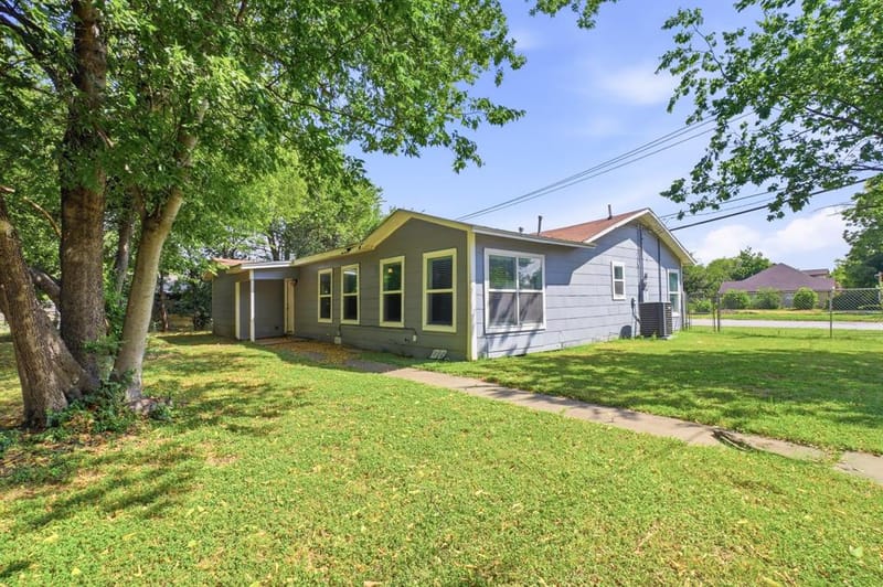 1401 Granbury Street, Cleburne TX 76033 - Photo 38