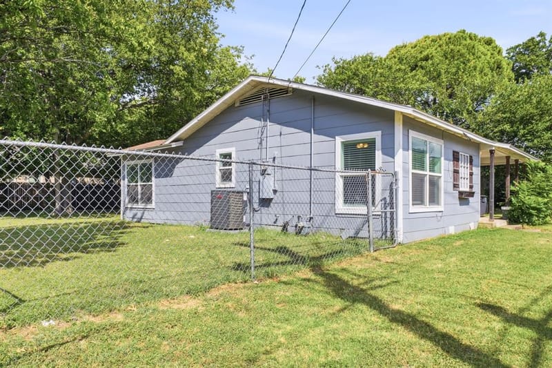 1401 Granbury Street, Cleburne TX 76033 - Photo 37