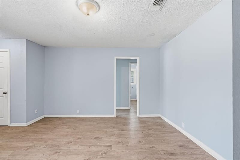 1401 Granbury Street, Cleburne TX 76033 - Photo 19