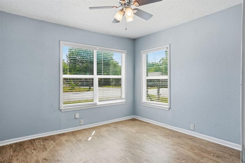 1401 Granbury Street, Cleburne TX 76033 - Photo 25