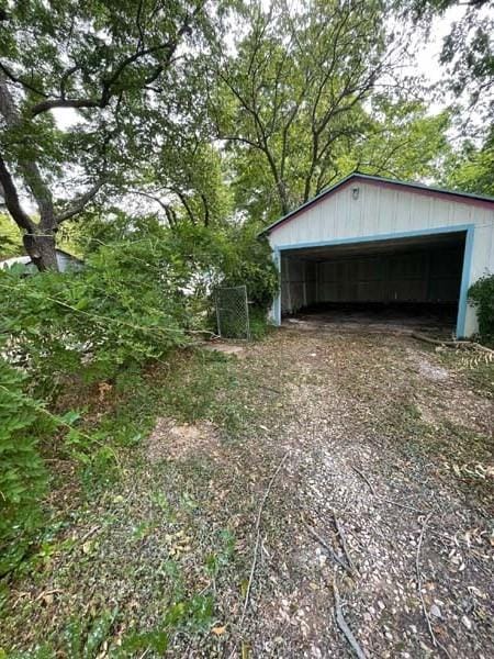 700 N Dallas Street, Ennis TX 75119 - Photo 3