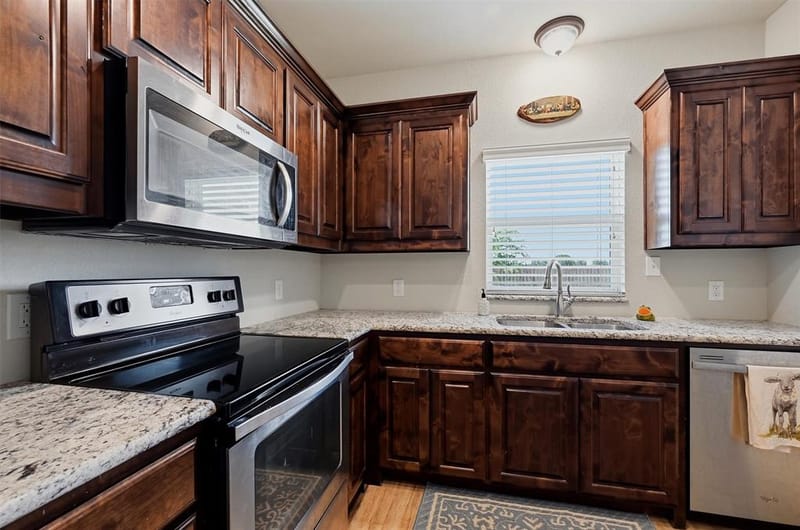816 E Northside Drive, Pilot Point TX 76258 - Photo 13