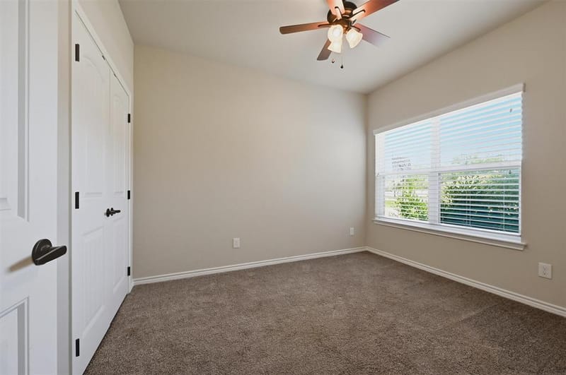 816 E Northside Drive, Pilot Point TX 76258 - Photo 22