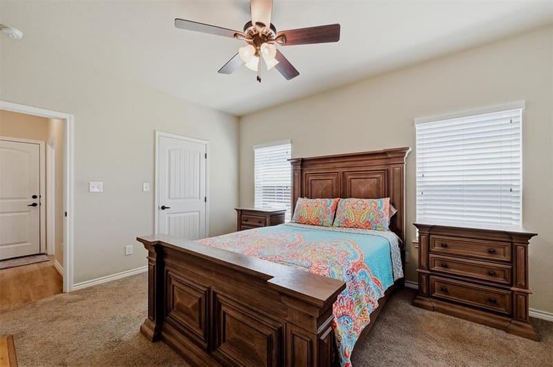 816 E Northside Drive, Pilot Point TX 76258 - Photo 18