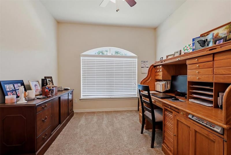 816 E Northside Drive, Pilot Point TX 76258 - Photo 25