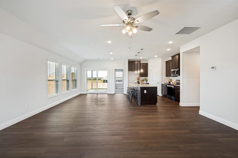 312 Colby Drive, Hillsboro TX 76645 - Photo 9