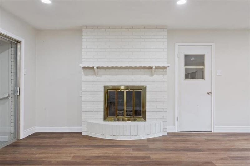 849 Arlington Drive, Woodway TX 76712 - Photo 12