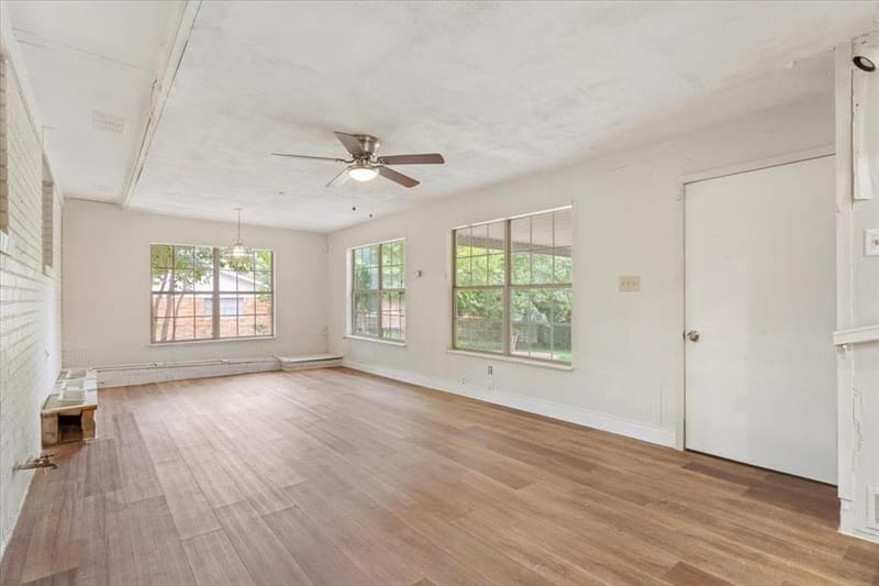 849 Arlington Drive, Woodway TX 76712 - Photo 14