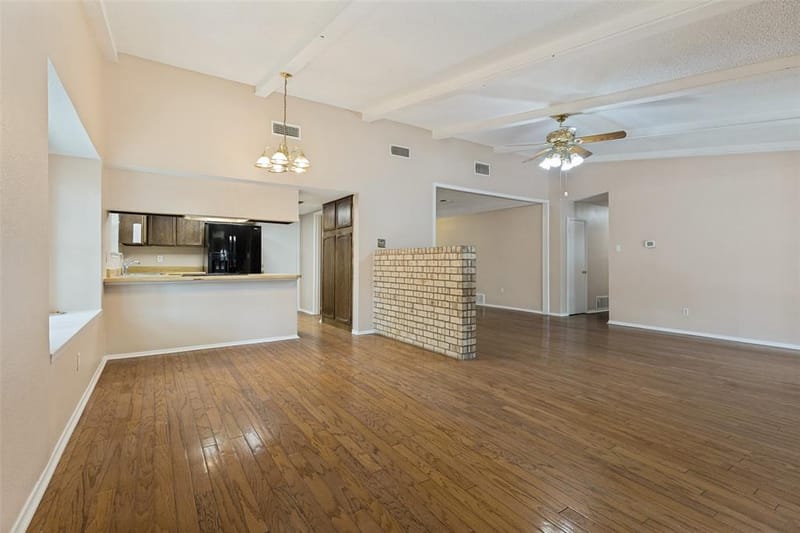 413 Goldfinch Drive, Fort Worth TX 76108 - Photo 9