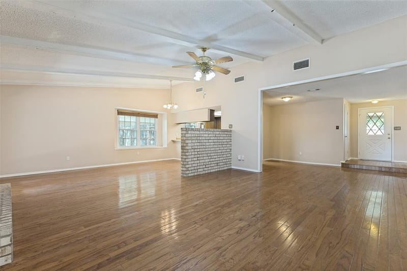 413 Goldfinch Drive, Fort Worth TX 76108 - Photo 4
