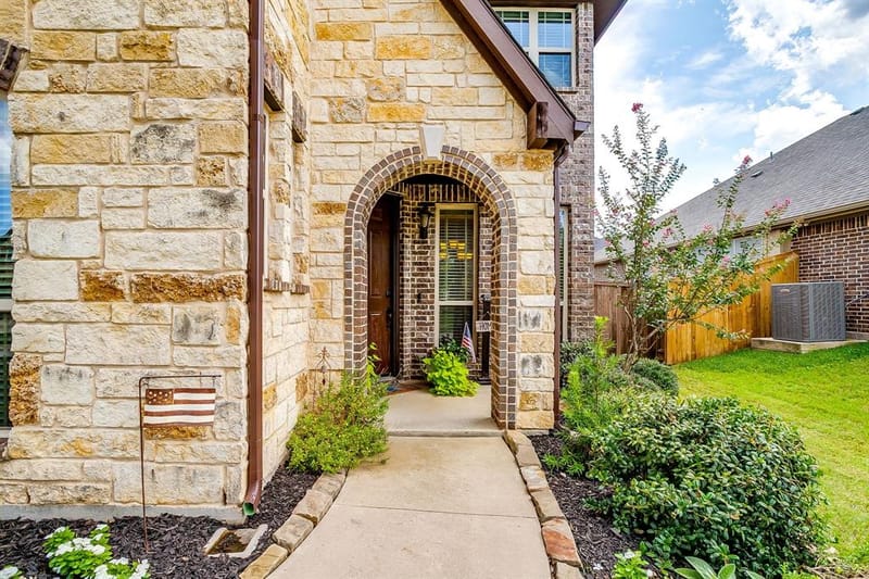 1134 Destrehan Drive, Burleson TX 76028 - Photo 4