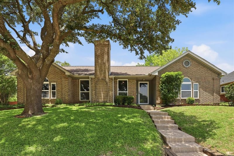 1017 Spicewood Drive, Plano TX 75025 - Photo 6