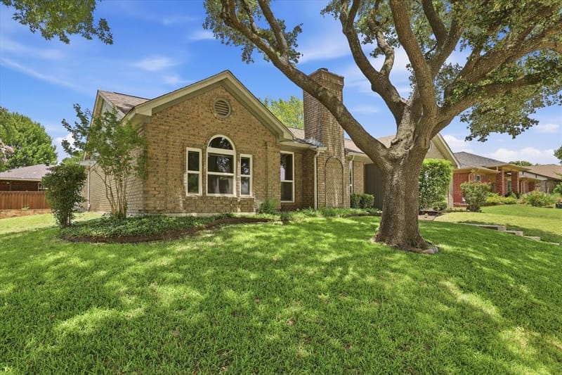 1017 Spicewood Drive, Plano TX 75025 - Photo 7