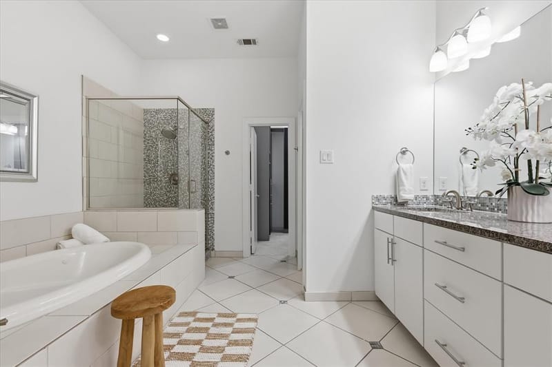 3200 Ross Avenue # 28, Dallas TX 75204 - Photo 28